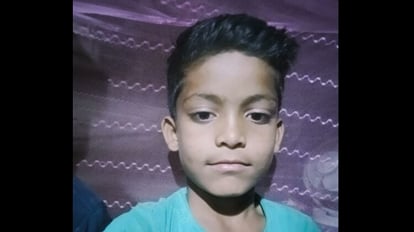 Bihar : जमुई में दादा के साथ बराती जा रहे पोते को ऑटो ने कुचला, इलाज के दौरान मौत Bihar: Auto crushes grandson going for marriage ceremony with grandfather in Jamui, dies during treatment