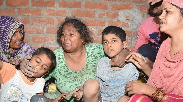 Suicide after daughters murder in Kanpur, beaten with a stick then nose was cut, children said  I am afraid of