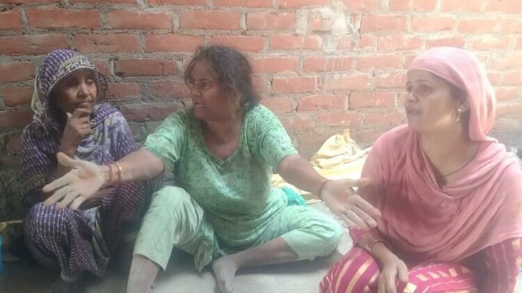 Suicide after daughters murder in Kanpur, beaten with a stick then nose was cut, children said  I am afraid of