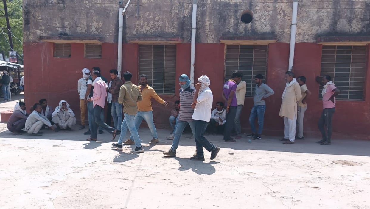 dozens of people killed an old man for old land argument in dholpur heavy police deployed in the village