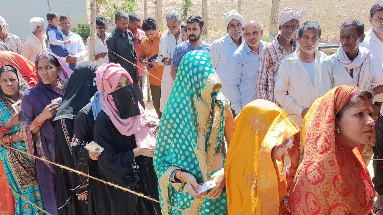 UP Nikay Chunav 59 percent voting in Basti Mandal