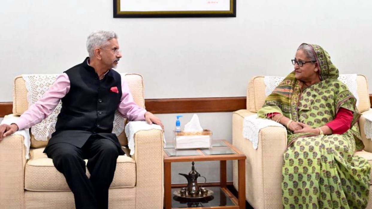 EAM Jaishankar meets Bangladesh PM Sheikh Hasina in dhaka discussed issues of mutual interests