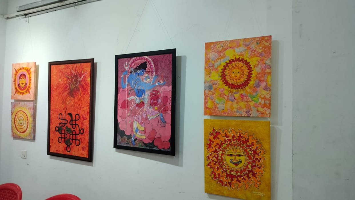 After the artist rishikesh sharma death friends organized an exhibition ritufalak