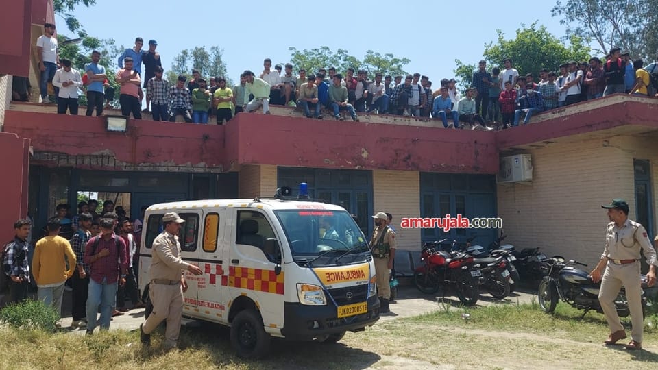 Kathua: Student found hanging under suspicious circumstances in degree college hostel police probing