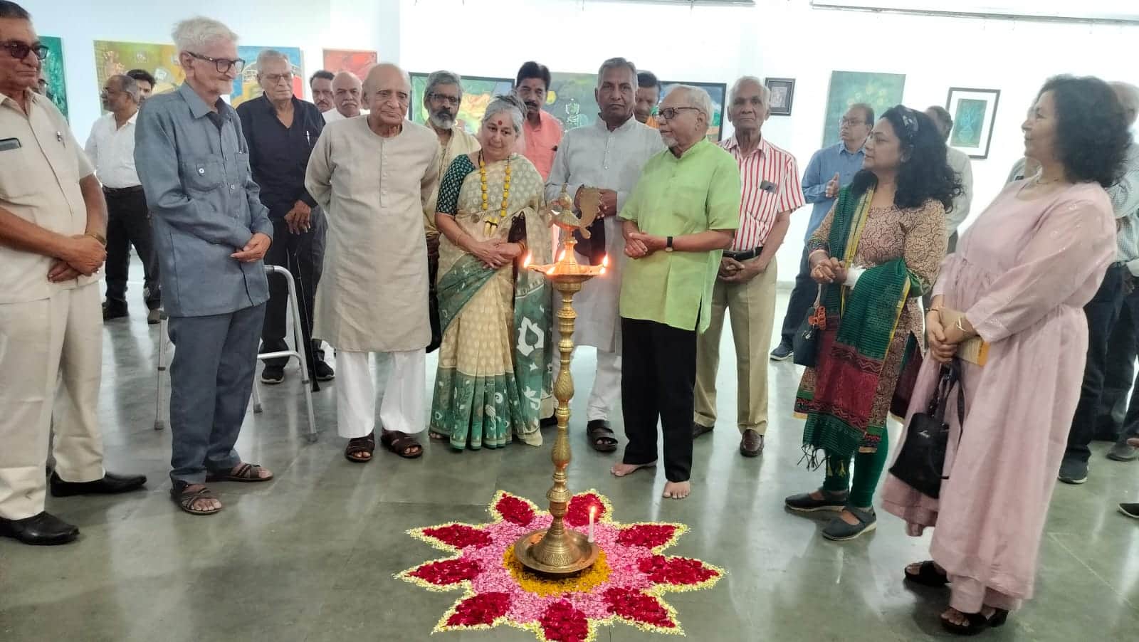 After the artist rishikesh sharma death friends organized an exhibition ritufalak