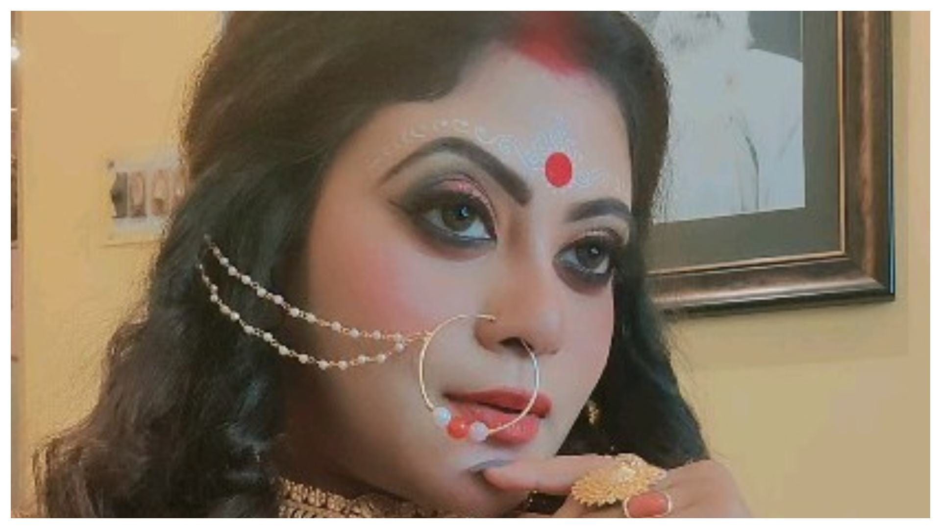 Bengali actress Sucharita Biswas has filed a complaint accusing her ex husband of assaulting the house