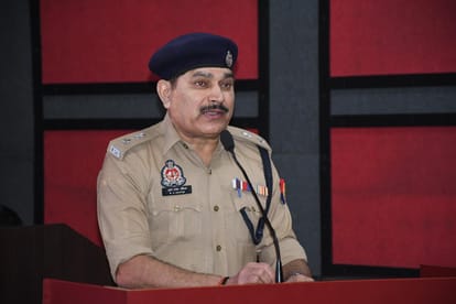 Police ki pathshala DCP Kashi Zone told safety tips to children information about cyber security