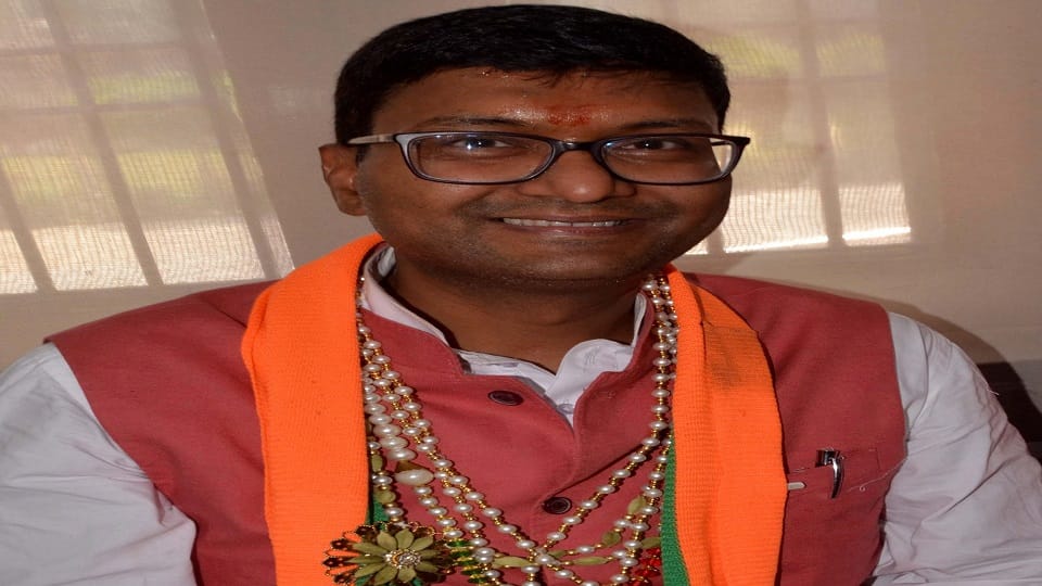 Mayor Prashant not face any problem in the house 45 councilors full majority