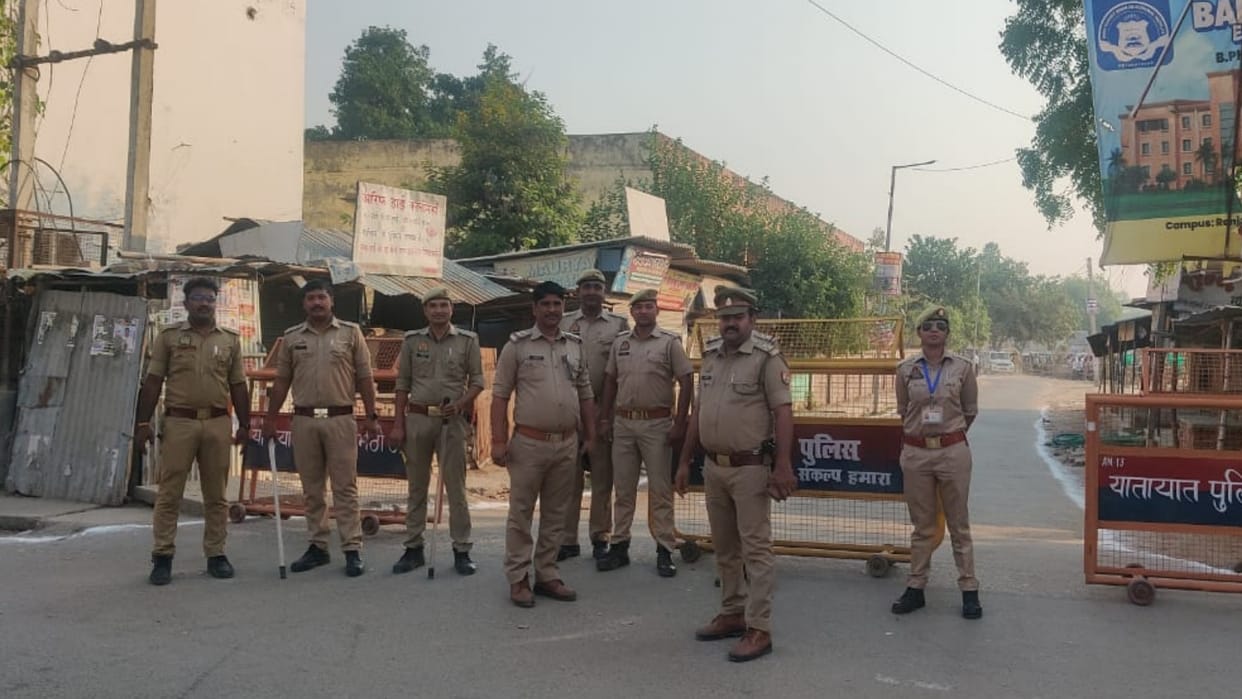 Pass of Rupesh Nirmal Srivastav cancelled in Gonda.