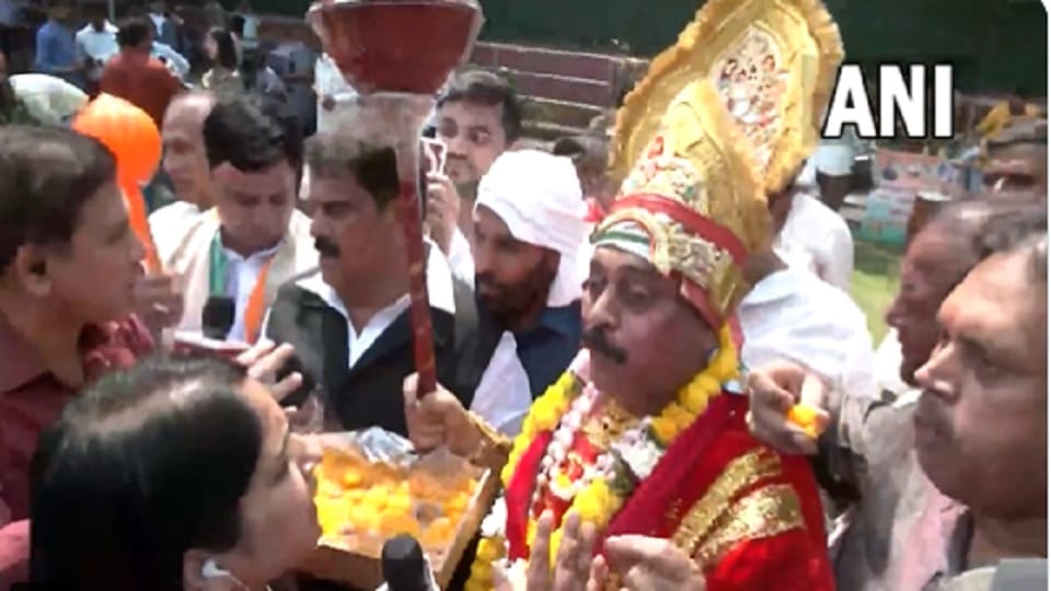 Celebration begins at Congress office in Delhi ahead of counting of votes for 224 seats in the Karnataka