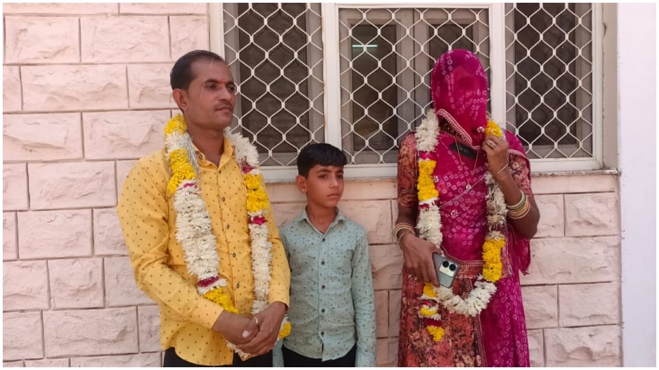 Husband and wife living separately for 9 years in Barmer came together again National Lok Adalat