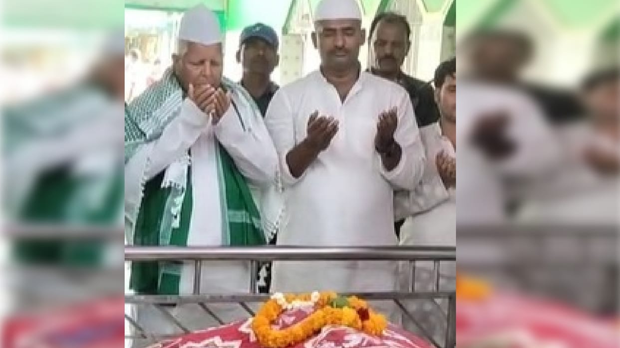 Lalu Yadav returns : RJD Chief Laloo after kidney transplant, lalu yadav on High Court Patna Mazaar tombstone
