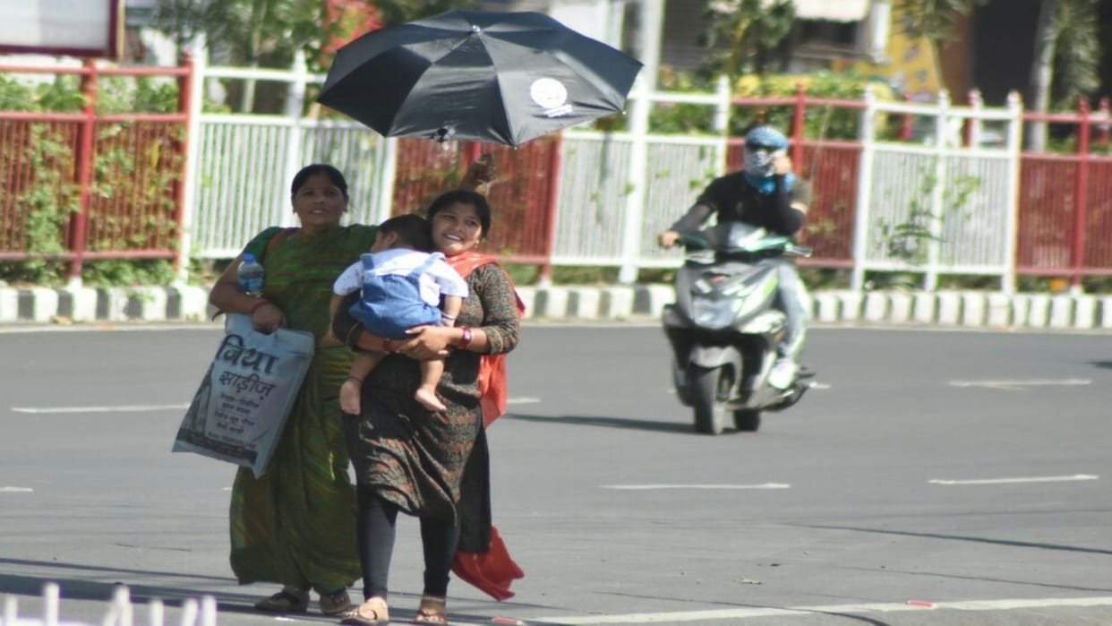MP Weather Scorching heat started in Madhya Pradesh Khargone hottest in country with 46 degree temperature