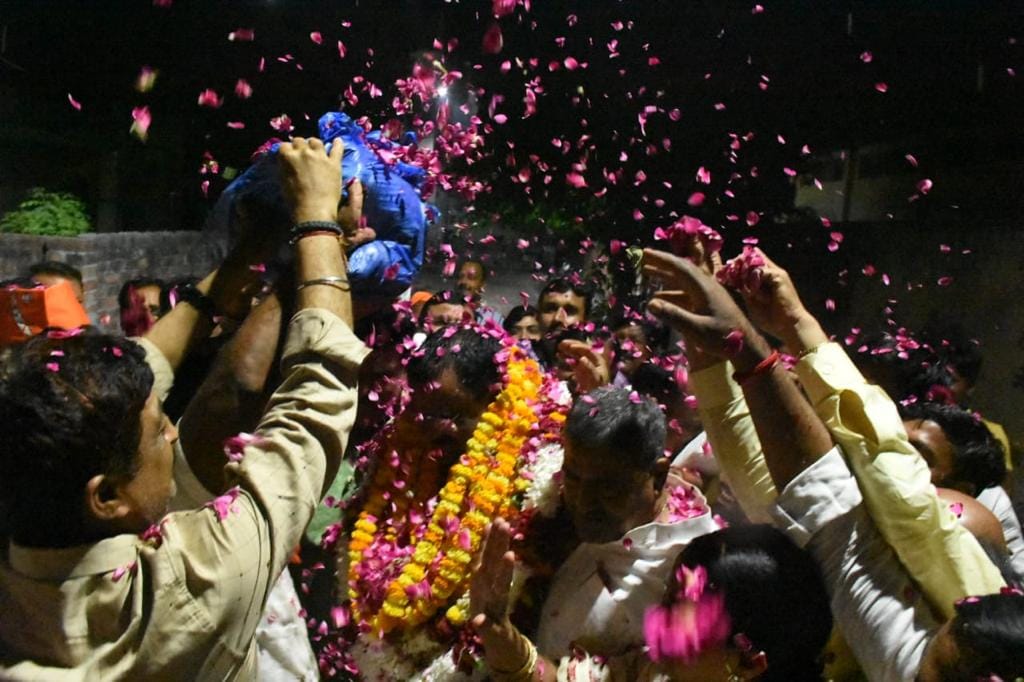 BJP government again in Kashi, Ashok Tiwari became mayor with a landslide victory