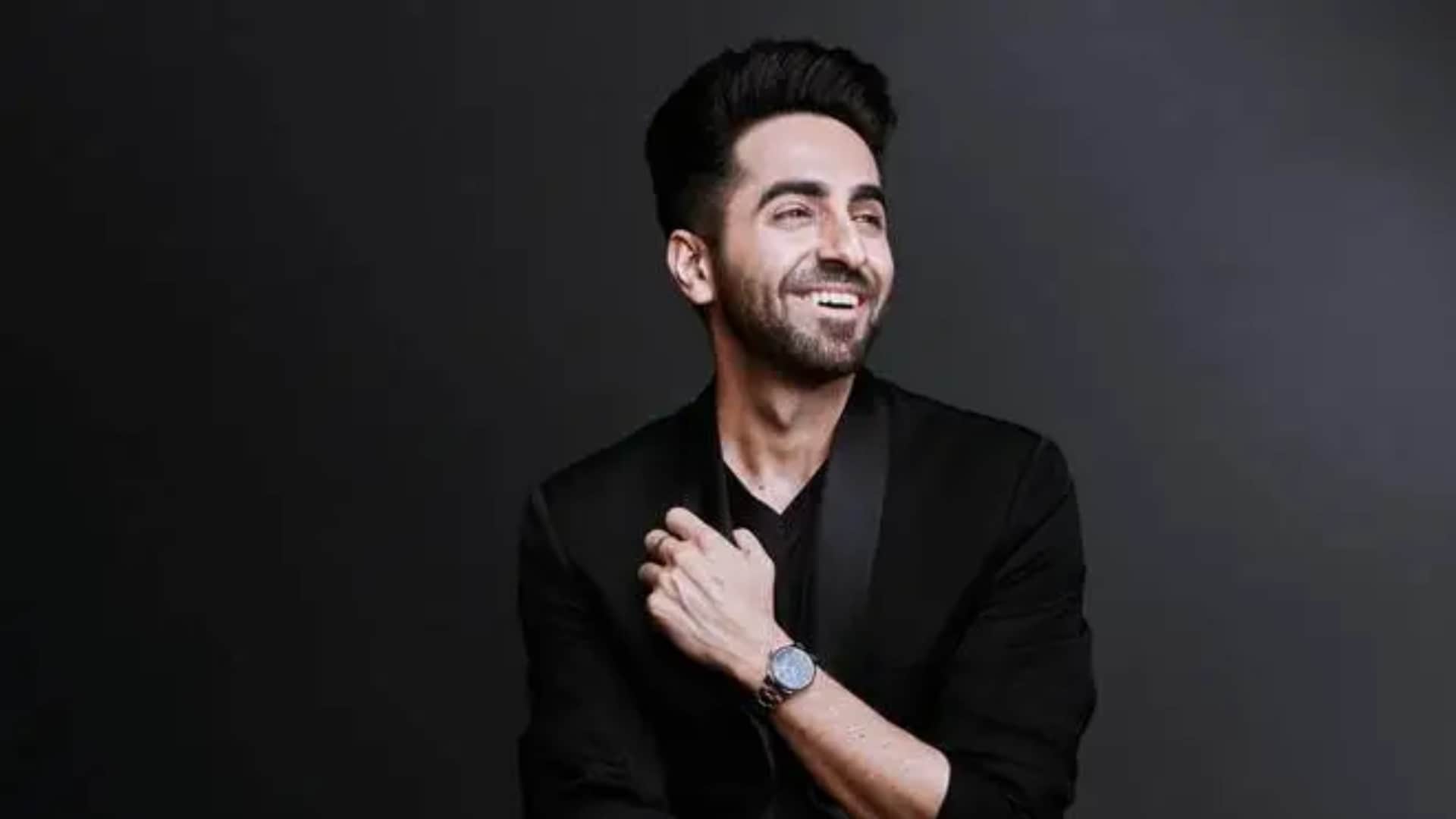 Ayushmann Khurrana Reaches Ahmedabad For India Vs Australia Match World Cup 2023 Finals see latest photos