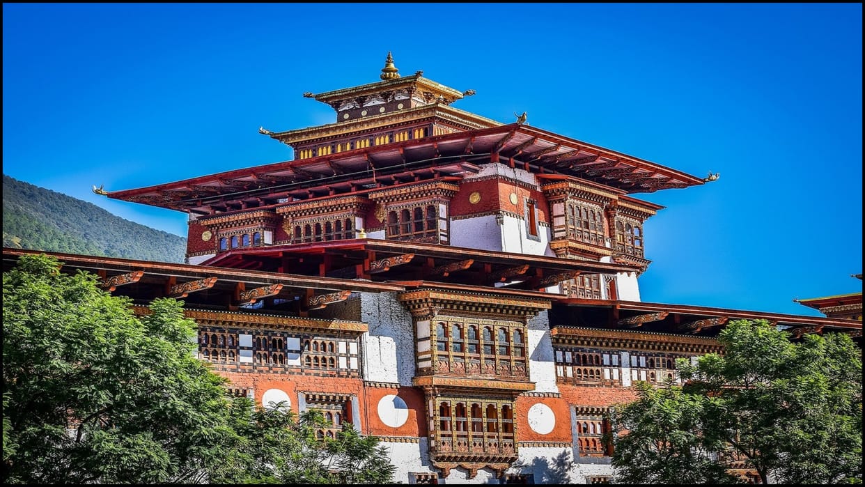 Visit Bhutan This Summer Holidays Know Full Travel Details Here in Hindi