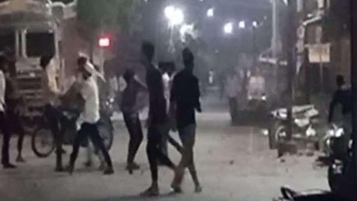 Maharashtra News Update clash between two groups in Akola Section 144 imposed