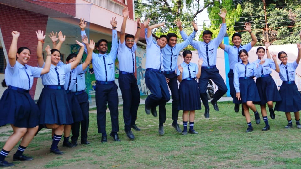 ICSE, ISC Result 2023: 100 Percent passing percentage in Dehradun student celebration photos