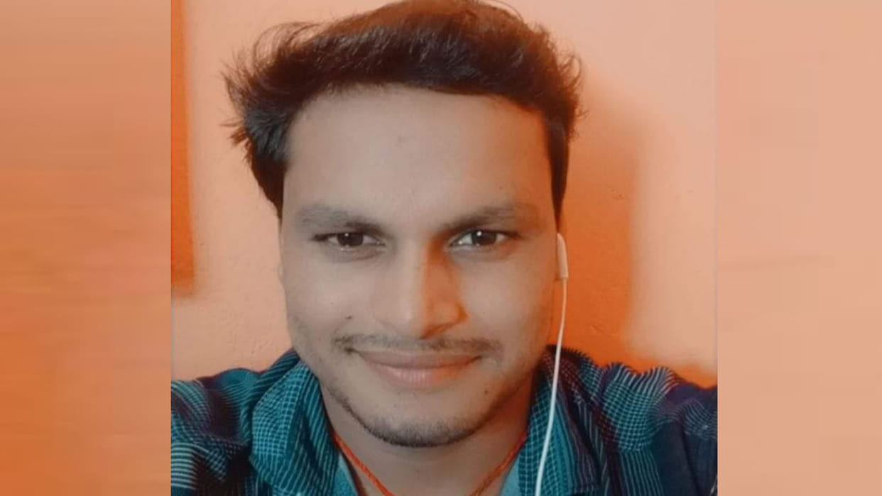 Mahoba: Troubled by being fired from the job, young man committed suicide