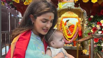 Mothers Day Priyanka Chopra Says Thanks To Daughter Malti Marie For Choosing Actress to be Her Maa