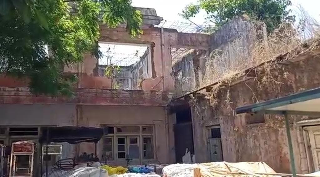 Supreme Court gave decision in favor of Ujjain Municipal Corporation regarding the land of Regal Talkies