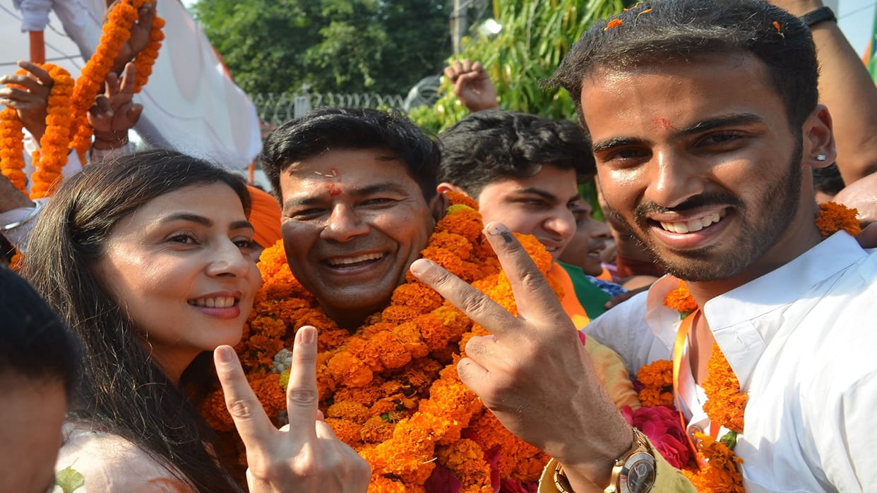 UP Nikay Chunav 2023 BJP Umesh Gautam defeats SP-backed Dr IS Tomar on Bareilly Mayor seat