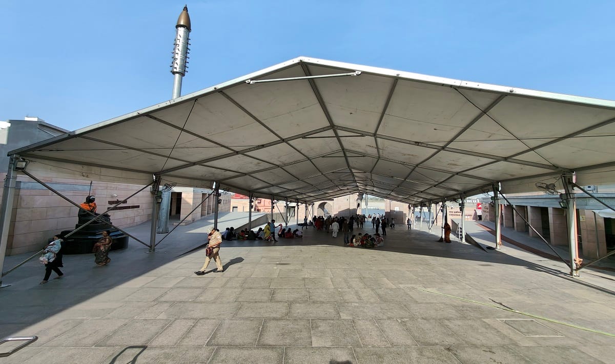 Kashi Vishwanath Dham German hangar Pandal installed from Ganga Dwar to Mandir Chowk
