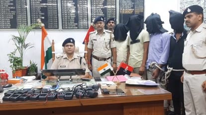 Bihar मद्य निषेध सिपाही भर्ती परीक्षा: धांधली करने और सेंटर मैनेज करने वाले गिरोह के पांच सदस्य गिरफ्तार Five members of gang arrested for rigging Bihar alcohol prohibition constable recruitment exam