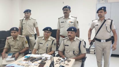 Nalanda police disclosed the loot and exposed the mini gun factory, 5 arrested including four minors