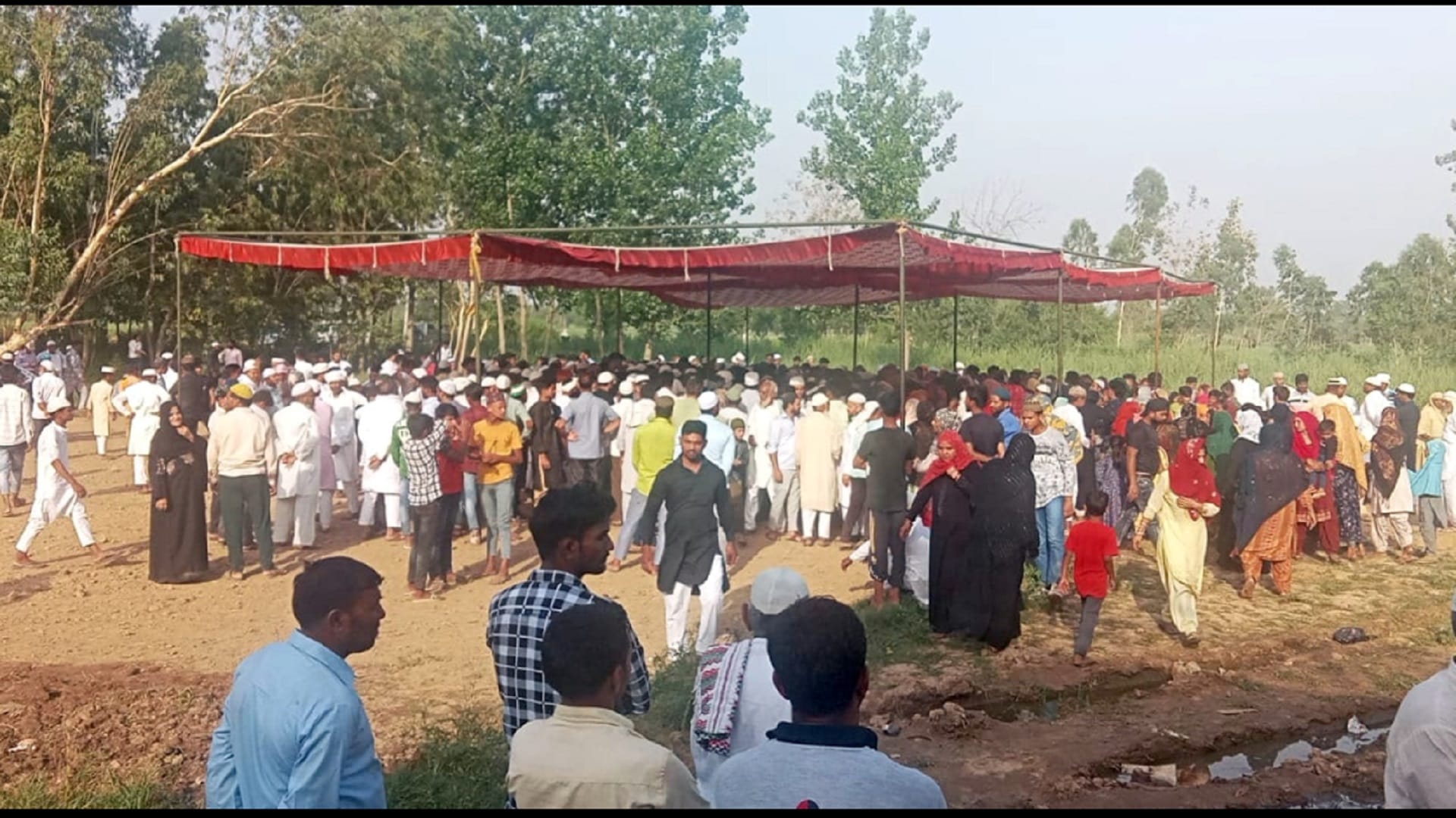 Bijnor News: Three youth have died in road accident after celebration in marriage of his friend