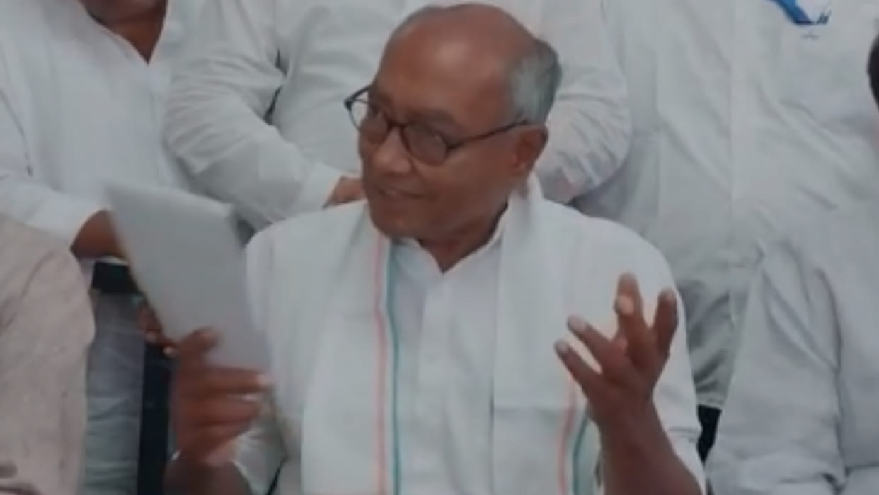 Digvijay Singh reached Jabalpur, targeted the BJP, told the definition of Hindutva