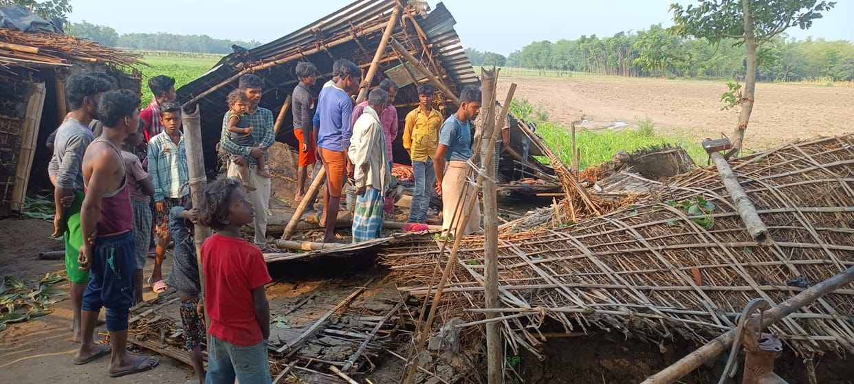 Mocha Cyclone: Five people including woman died in Madhepura Begusarai and Khagaria, three injured