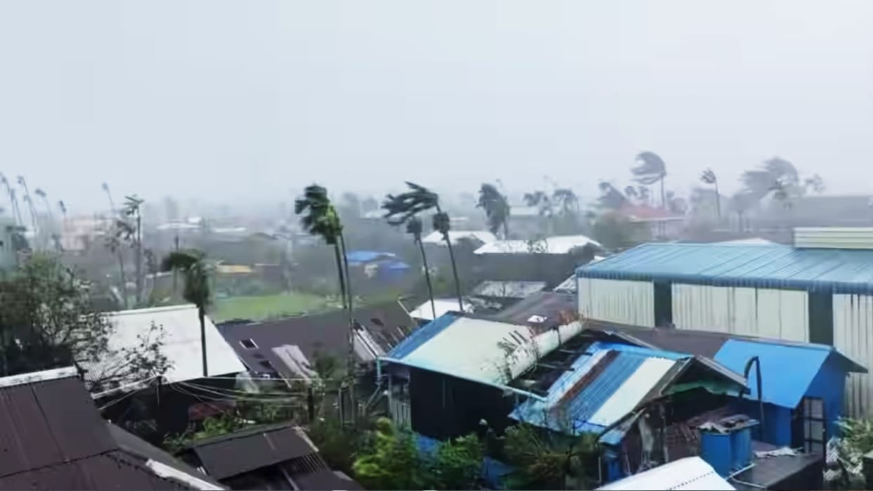 Cyclone Mocha spread panic government and administration made tremendous preparations to face this storm
