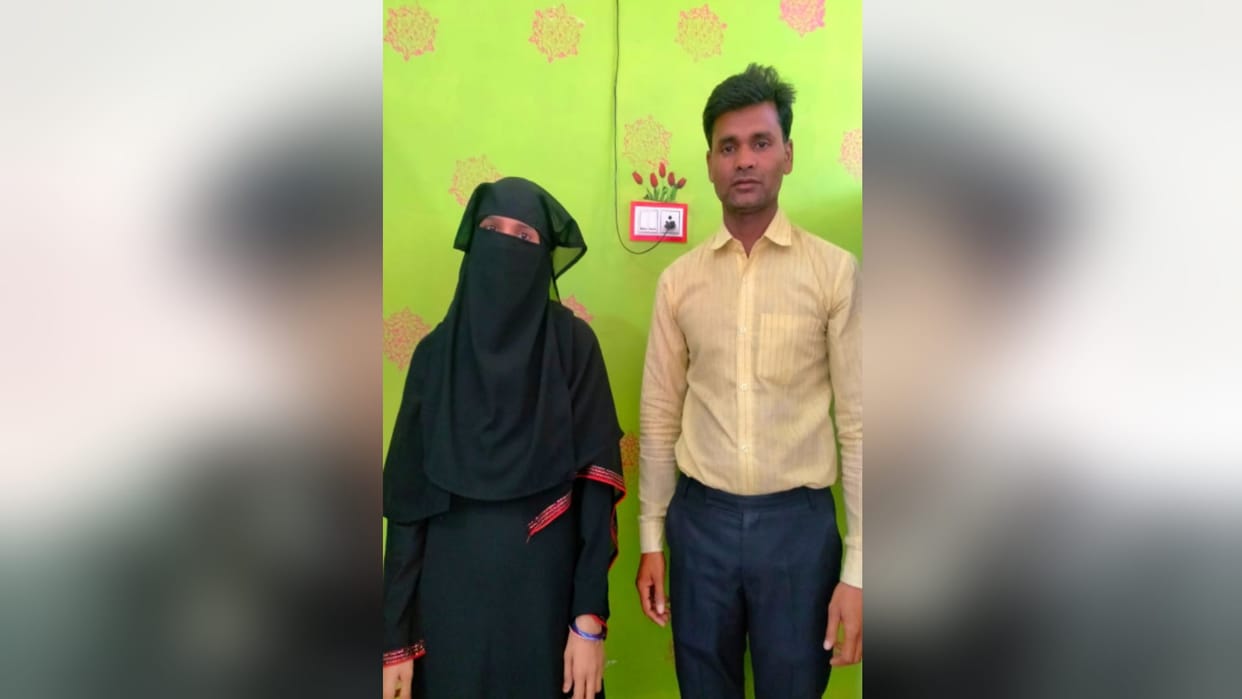 Shabnur of age of 21 years has set a record by defeating candidates of all parties in municipal elections