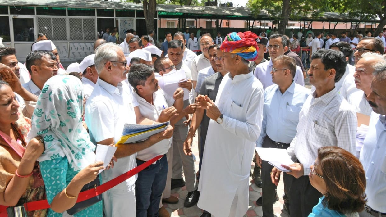 Rajasthan CM Gehlot held public hearing people says Rajasthan schemes should be implemented whole country