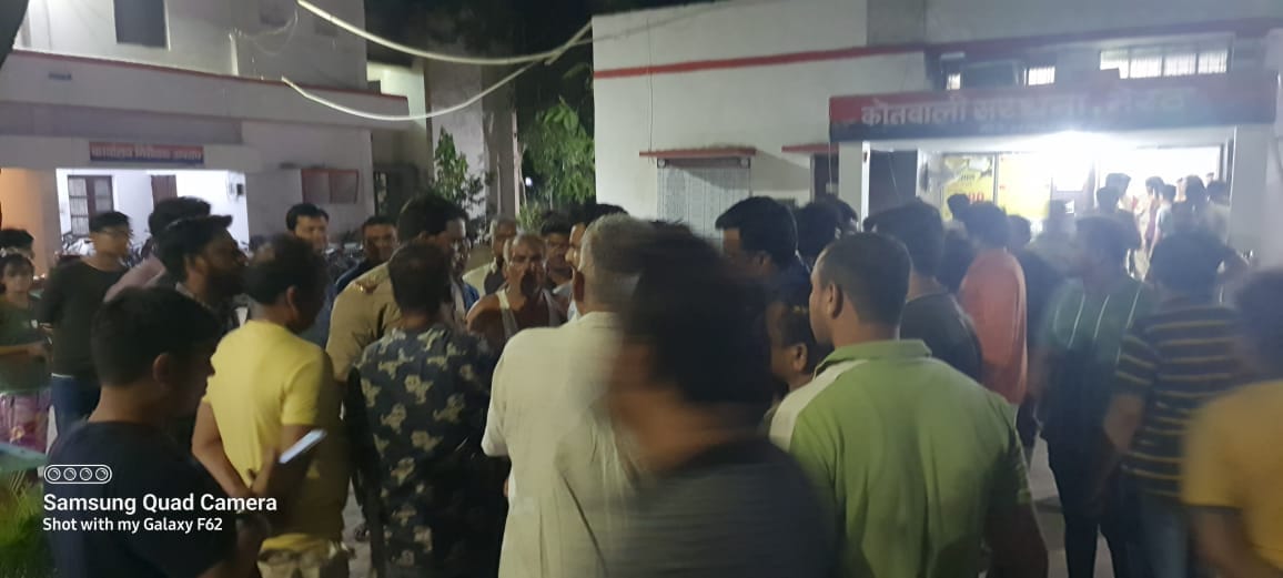 Meerut: six including woman injured after two parties fight over election rivalry