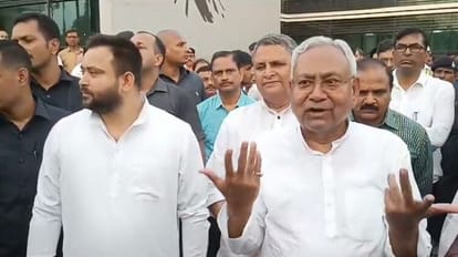Dhirendra Shastri : नीतीश ने हिंदू राष्ट्र को बताया असंभव; बिहार के साथ देश की बात की; बोले- एकता नहीं टूटेगी Baba Bageshwar: Nitish Kumar reacts on matter of Hindu Rashtra, Dhirendra Shastri, BJP, Karnataka elections