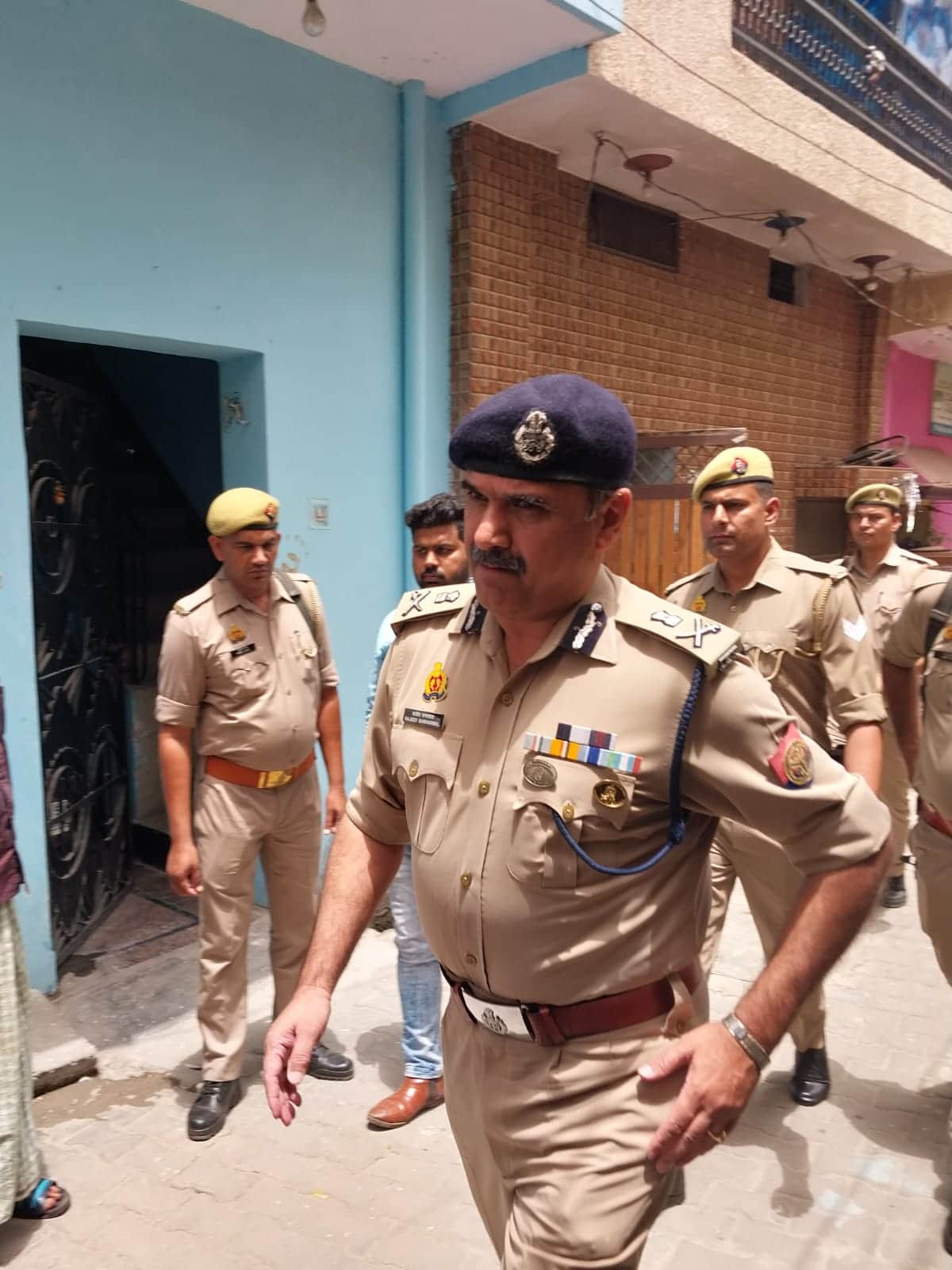 Double Murder Meerut: Son Aaryan and his friend hate their father, kills father including mother
