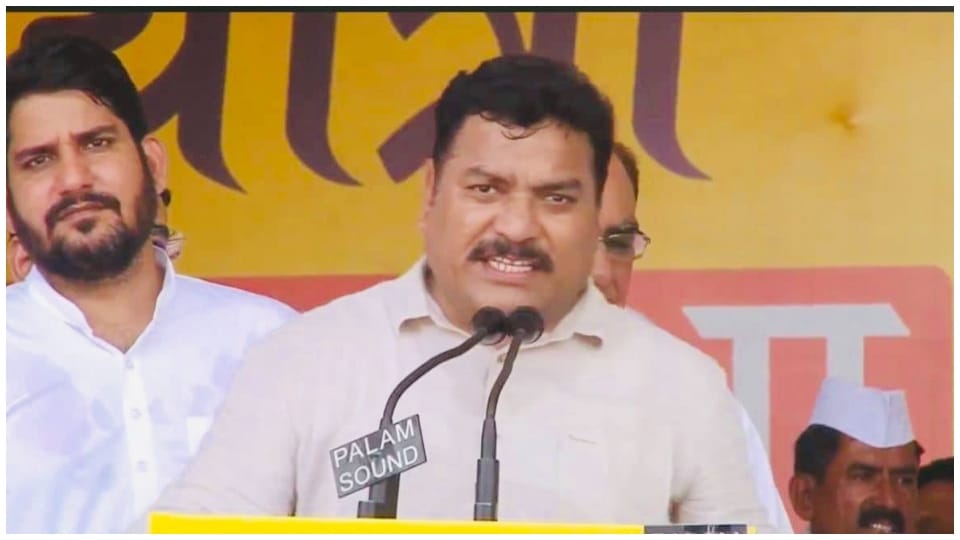 Fraud case registered against Pilot close MLA Vedprakash Solanki attack on Gehlot government
