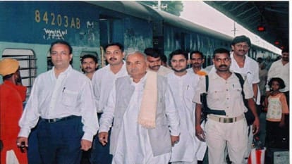 Harishankar Tiwari Profile Political career of Bahubali leader Pandit Harishankar Tiwari
