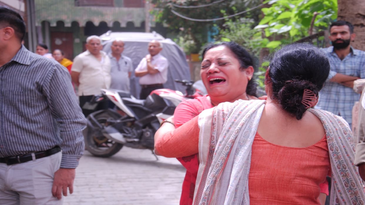 Double Murder story: Son killed his father and Mother brutally in Meerut