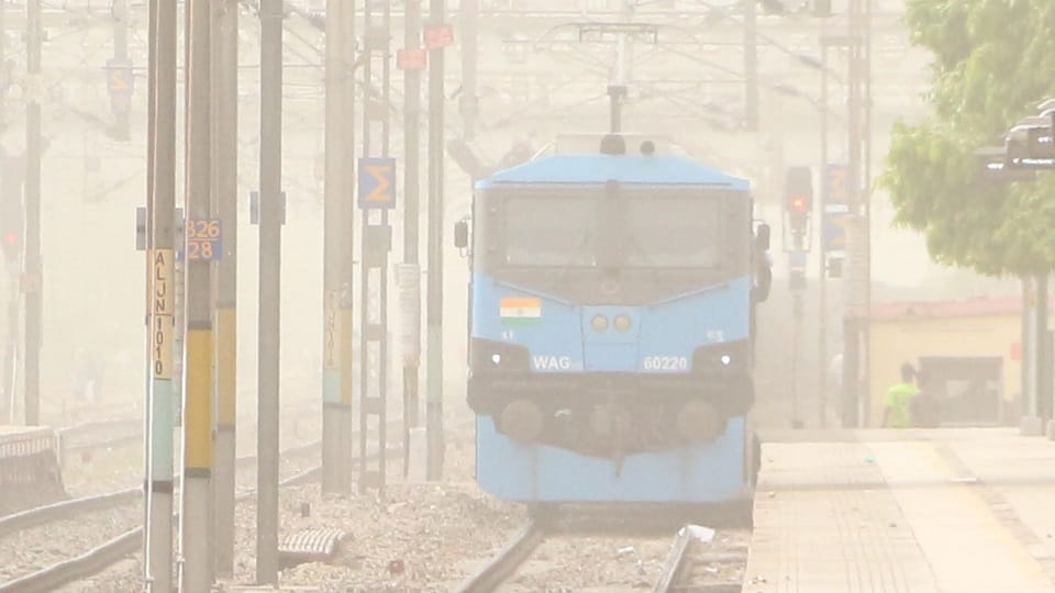dust cloud over Aligarh city