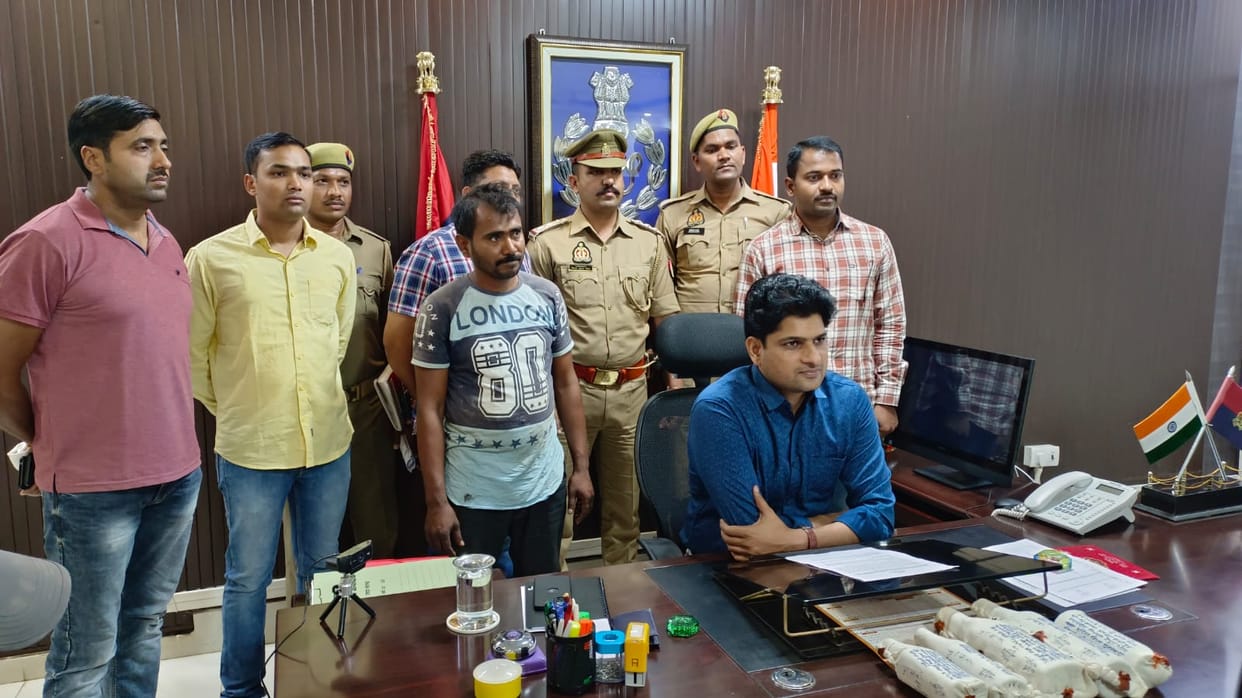 Liquor worth of RS 65 lakh recovered in sonbhadra which is smuggling to bihar from punjab