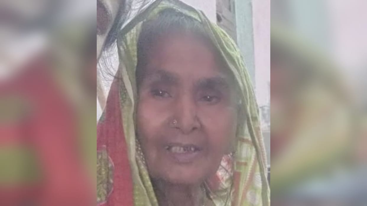 Two parties clashed with sticks over feeding food in Shraddha program in Vaishali, elderly woman died