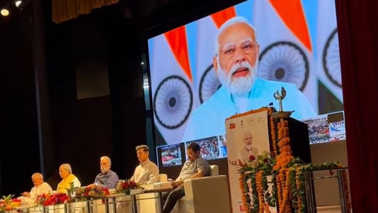 PM Modi distributed appointment letters to the youth in Jaipur employment fair