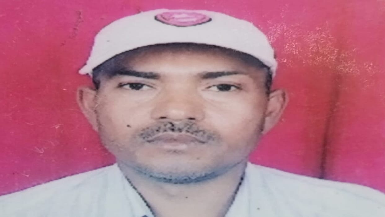 In the case of the murder of a lab technician, the hands of the police are empty