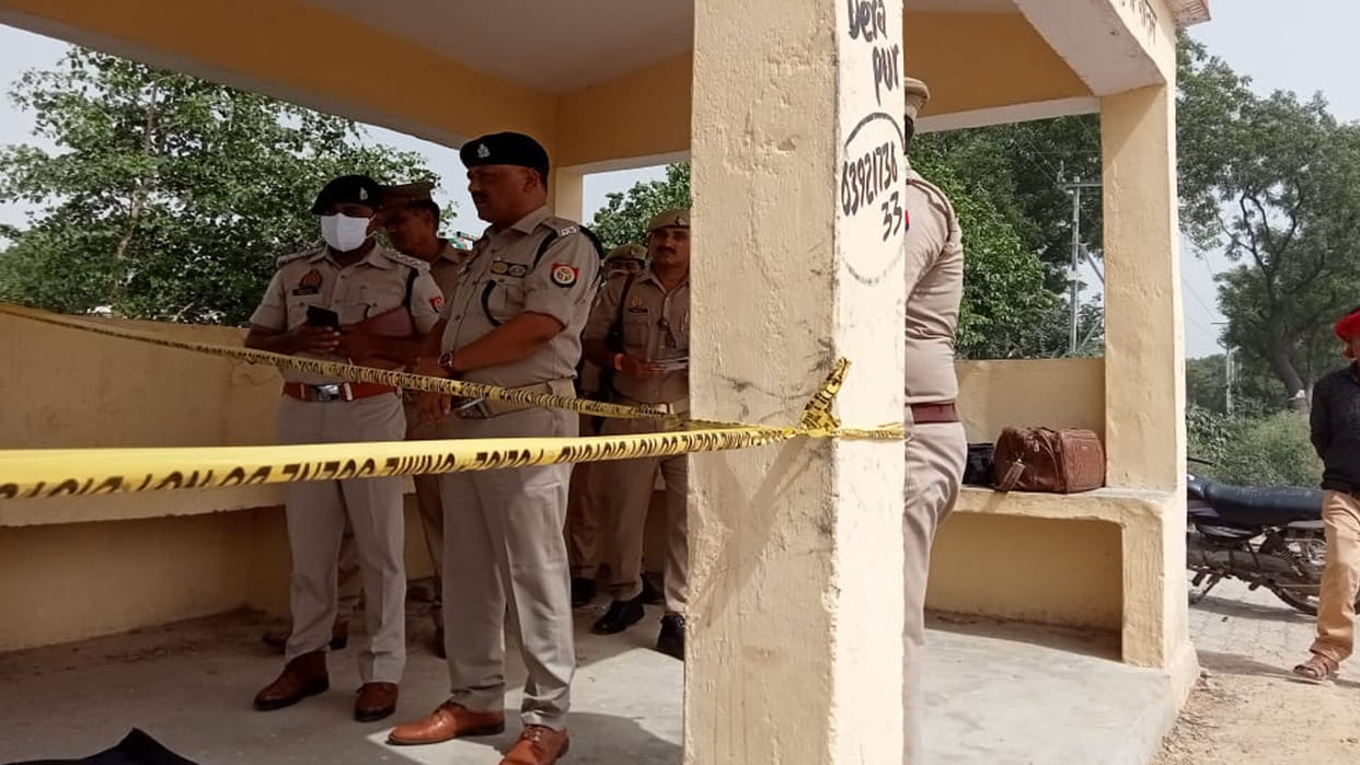 Kanpur Dehat: Youth found dead in passenger waiting room