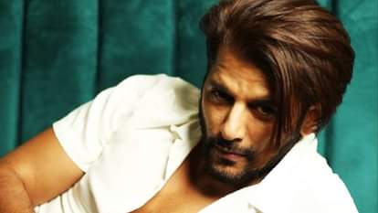 Karanvir Bohra will play negative role in tina datta jay bhanushali tv serial Hum Rahein Na Rahein Hum