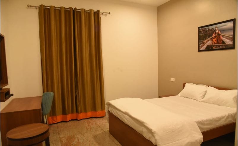 Kashi Vishwanath corridor Guest house Booking started know fare and booking Process