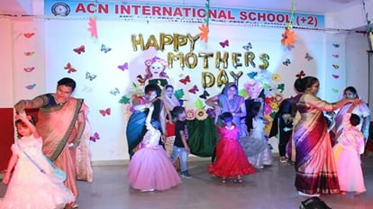 Children shared their feelings for their mother